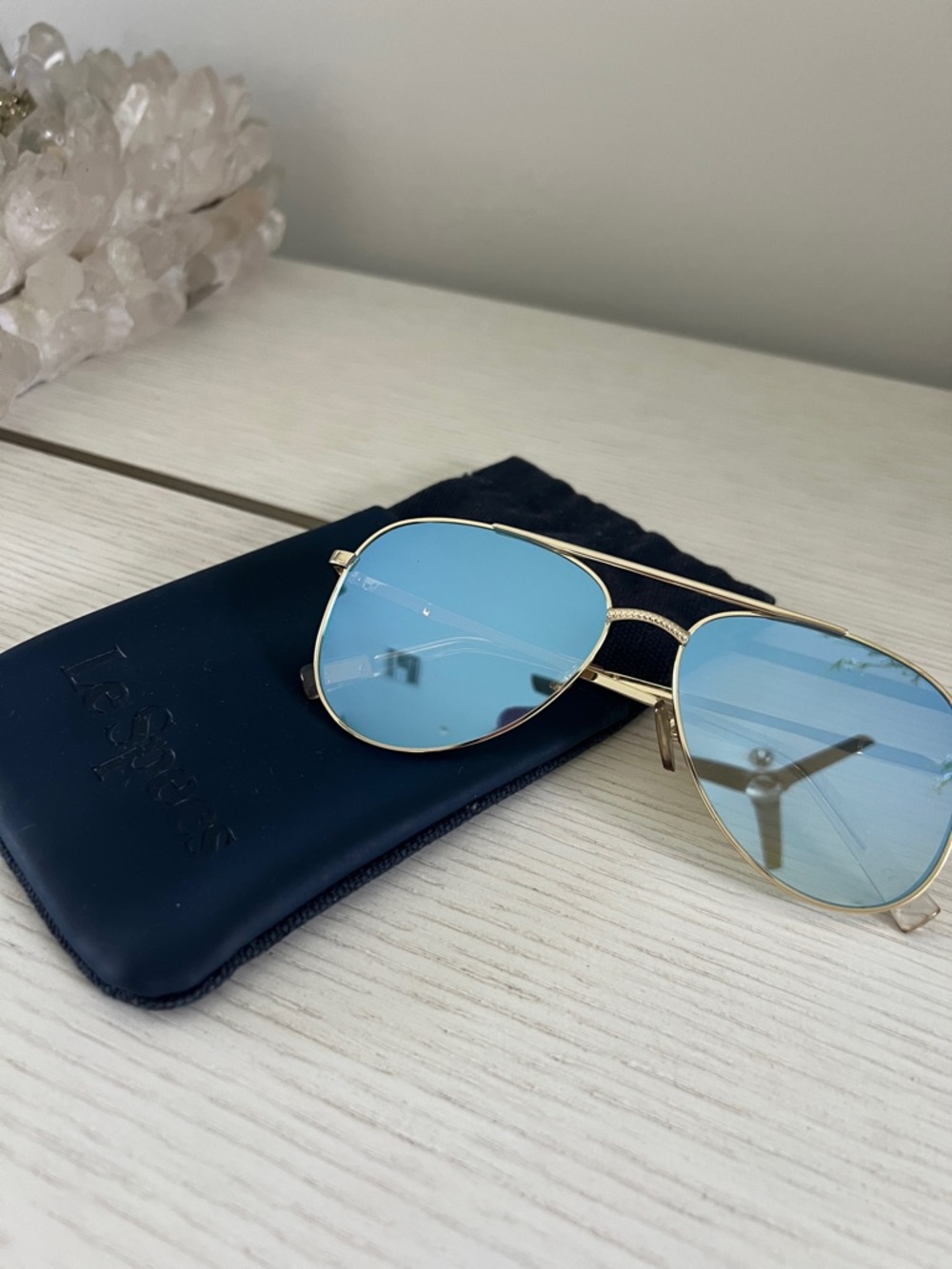 LeSpecs like new blue tinted sunglasses aviator style-missing nose piece + case